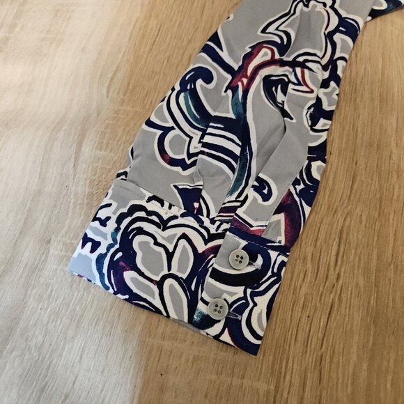 Chicos Size 2 Us Womens L Gray Button Up Patterned Shirt Workwear Office - Picture 3 of 7